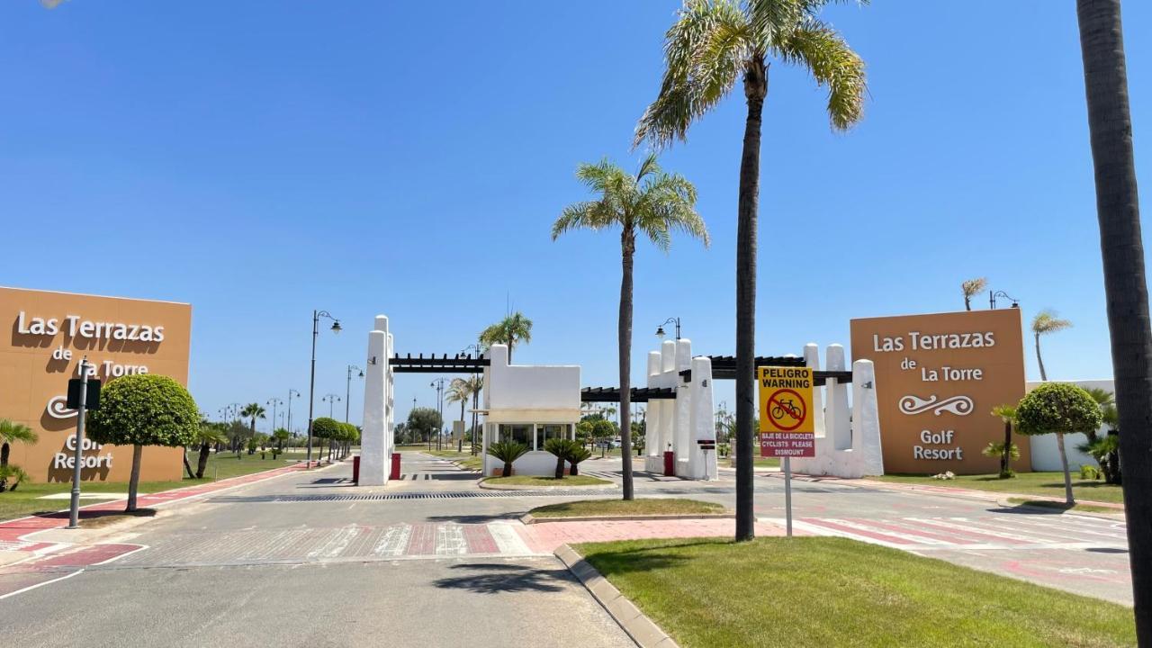 Apartamento En Resort De Golf 托雷帕切科 外观 照片